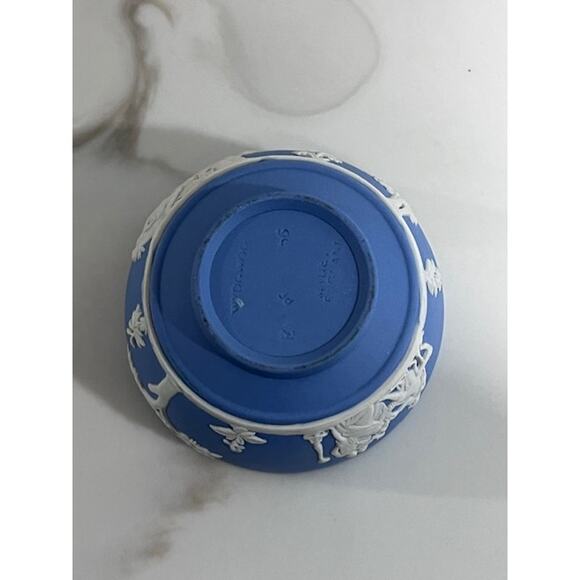 Vintage Wedgwood Jasperware Small Open Sugar Bowl 2" x 3" - Picture 5 of 5